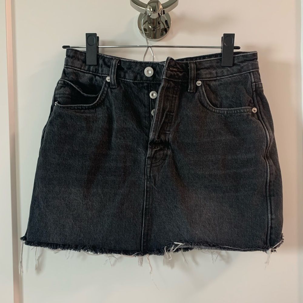 Free people black Jean. Size 26. Great condition